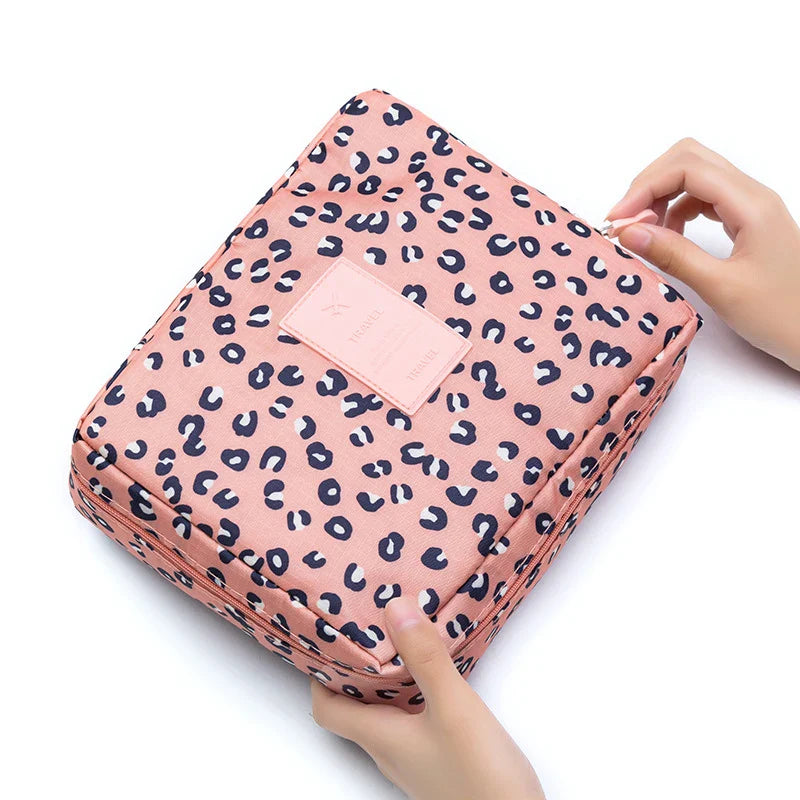 Stylish Waterproof Cosmetic Bag: Organize Your Makeup