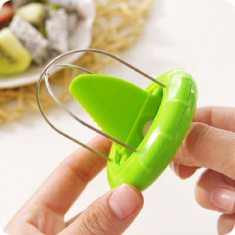 Kiwi Cutter - Kiwi Corer